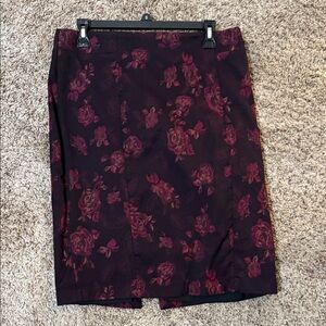 White House Black Market Burgundy Floral Pencil Skirt